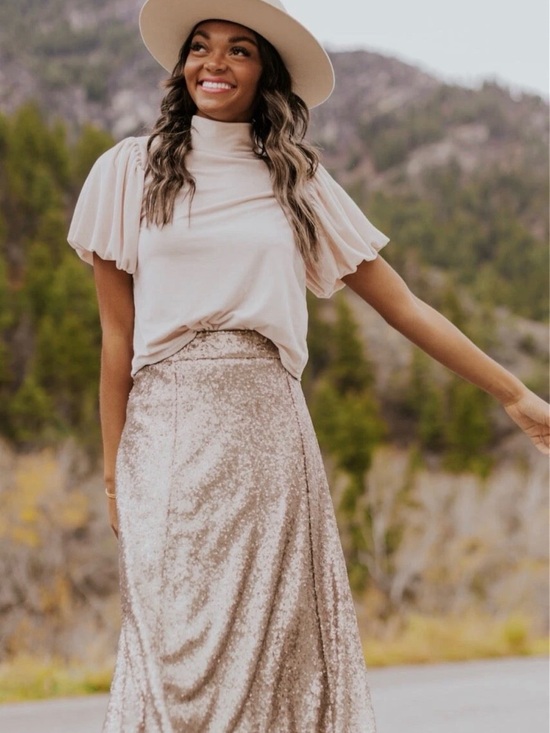Free People Tops - FREE PEOPLE Claudia Velvet Mock Neck Blouse Size S
